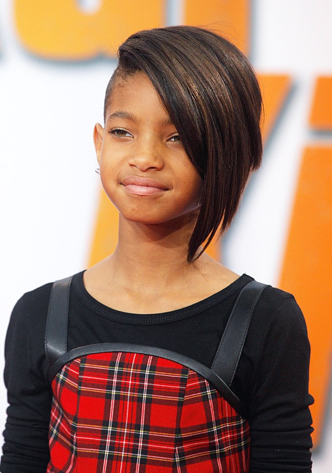 Willow Smith’s Hairstyles: See Photos of Her Hair Evolution