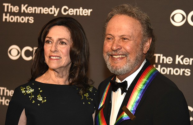 Billy Crystal’s Wife: Meet Janice, His Spouse Of Over 50 Years