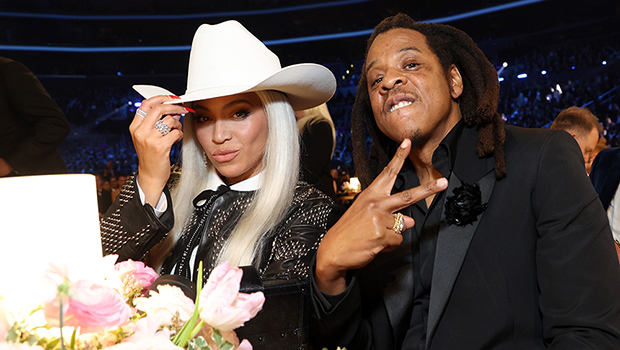 Grammys Moments 2024: Photos of Celebrities Backstage and More