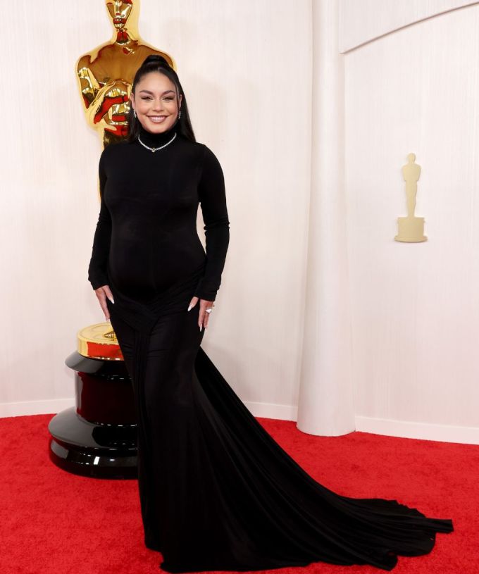 Oscars Red Carpet 2024: Photos of the Arrivals