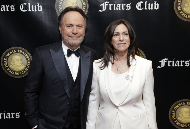 Billy Crystal’s Wife: Meet Janice, His Spouse Of Over 50 Years