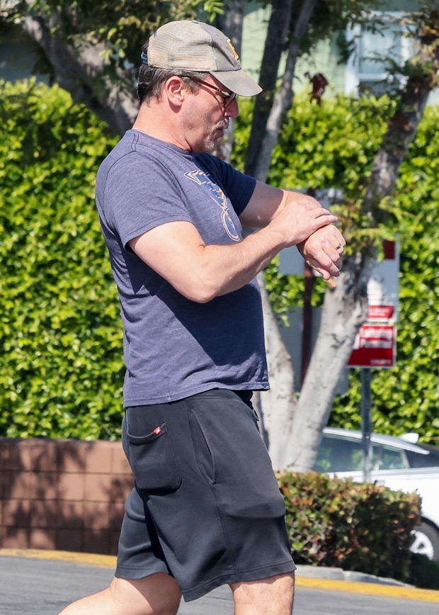 Jon Hamm Wears Wedding Ring In 1st Photos After Marrying Anna Osceola