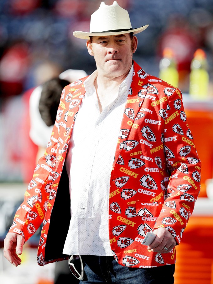 Celebrity Kansas City Chiefs Fans: Photos of Brad Pitt & More