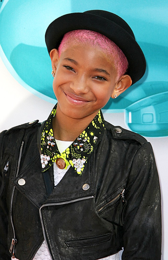 Willow Smith’s Hairstyles: See Photos of Her Hair Evolution