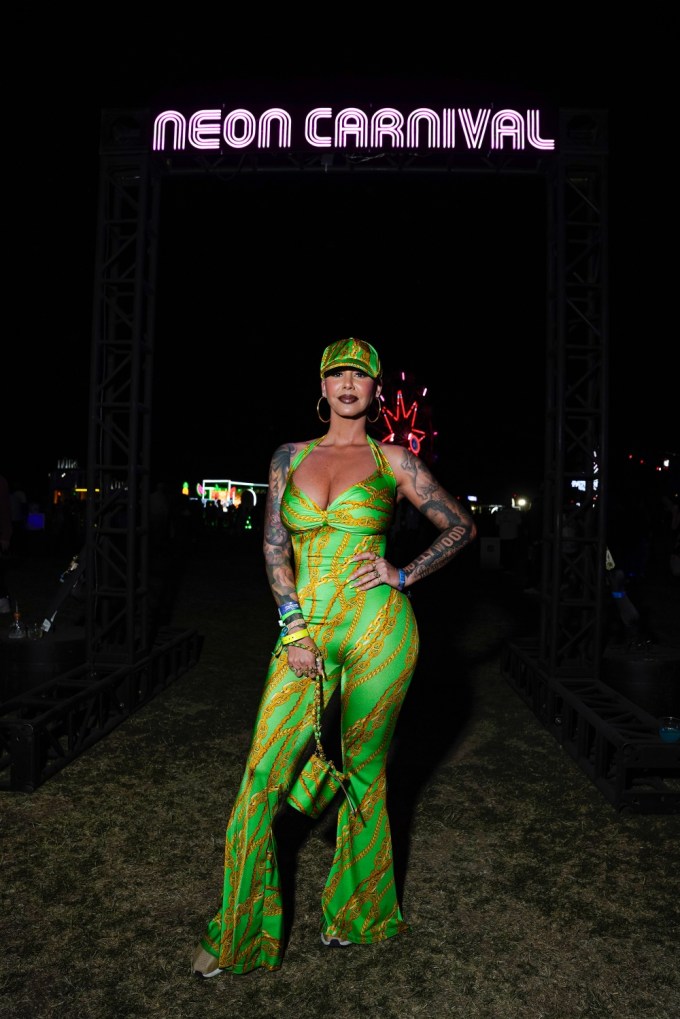 Coachella 2024: Celebrity Outfits at the Festival