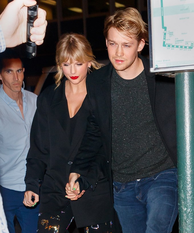 Taylor Swift and Her Ex-Boyfriends: Photos From Her Past Relationships