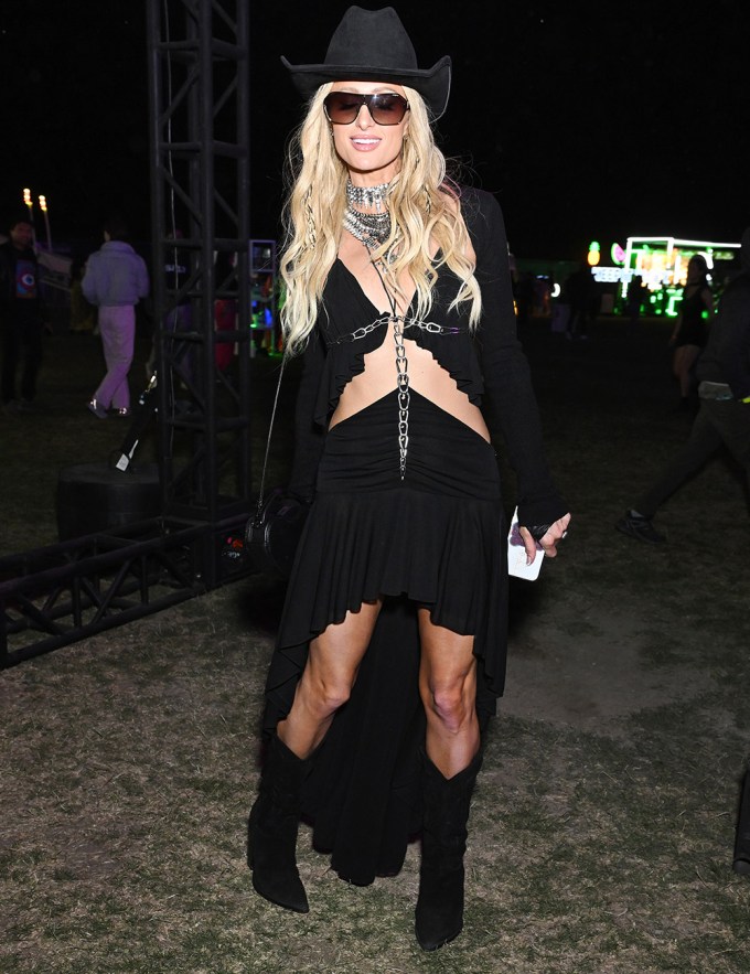 Coachella 2024: Celebrity Fashion Outfits at the Festival