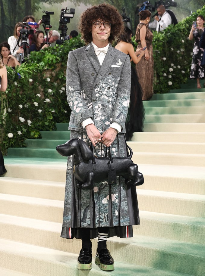 Met Gala Red Carpet 2024: Photos of Celebrity Arrivals