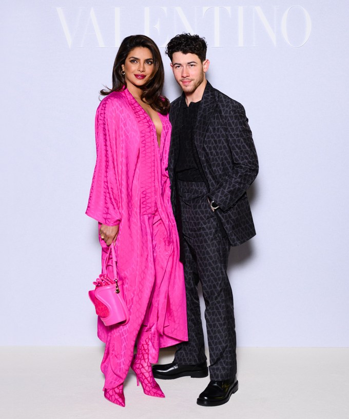 Priyanka Chopra & Nick Jonas: Photos of the Couple