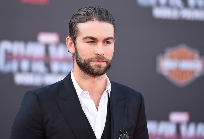 Chace Crawford – Pics of the Actor