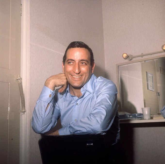 Tony Bennett Young: Photos of the Singer