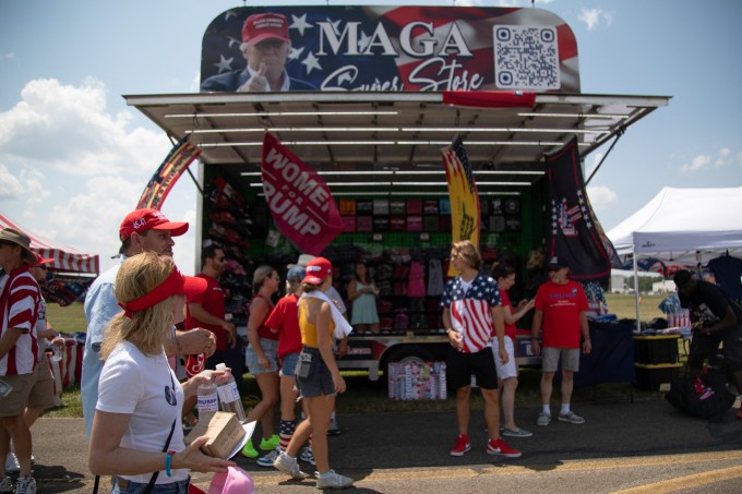 Photos From Donald Trump Rally Where Shots Were Fired