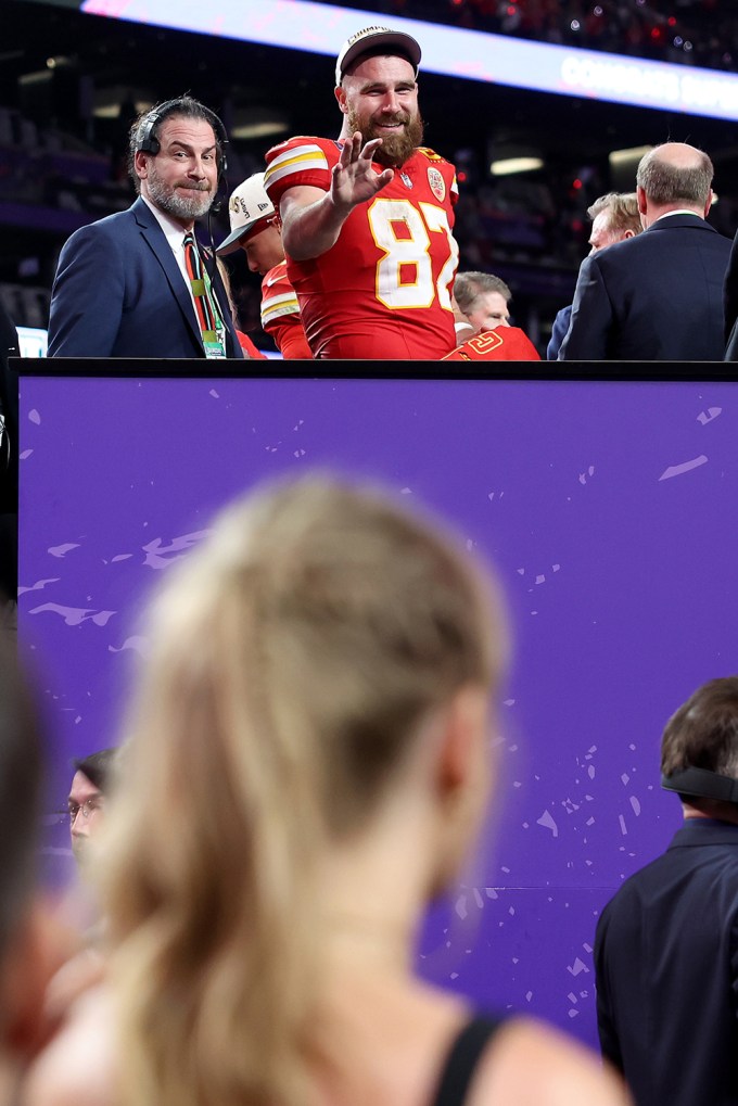 Taylor Swift at Travis Kelce’s Games: Photos of Her Cheering Him On