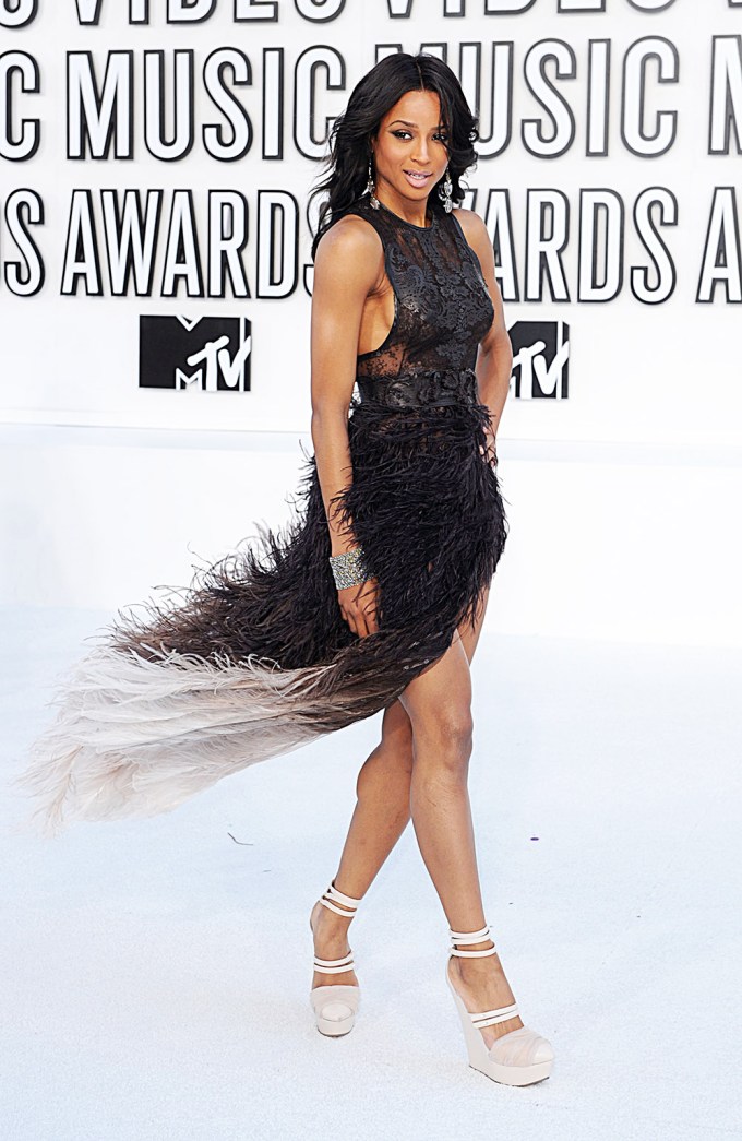 MTV VMAs: Sexiest Dresses Ever at the Show