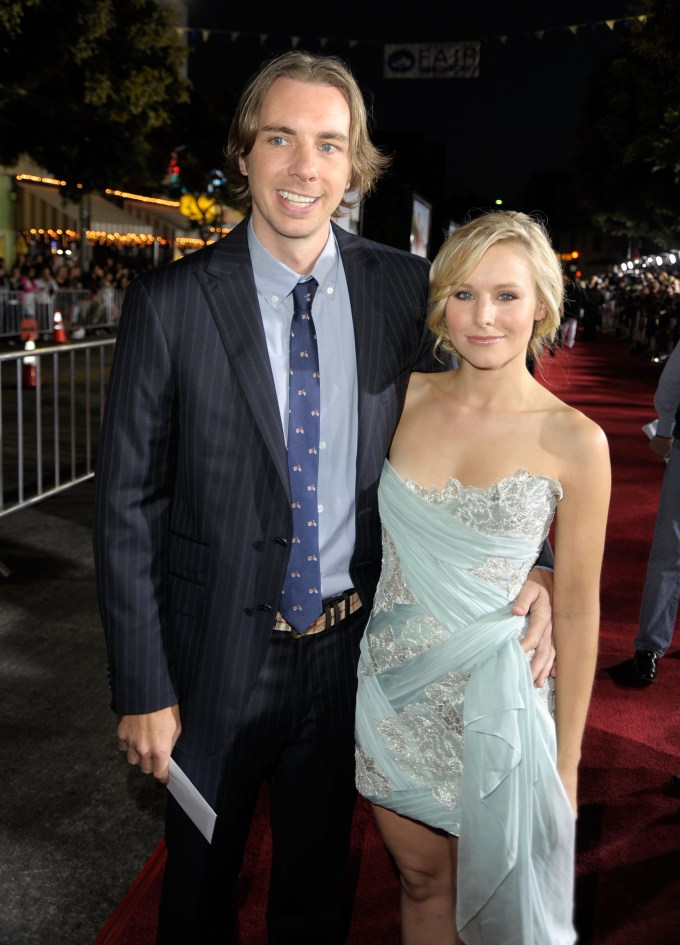 Kristen Bell & Dax Shepard: Photos of the Couple Over the Years