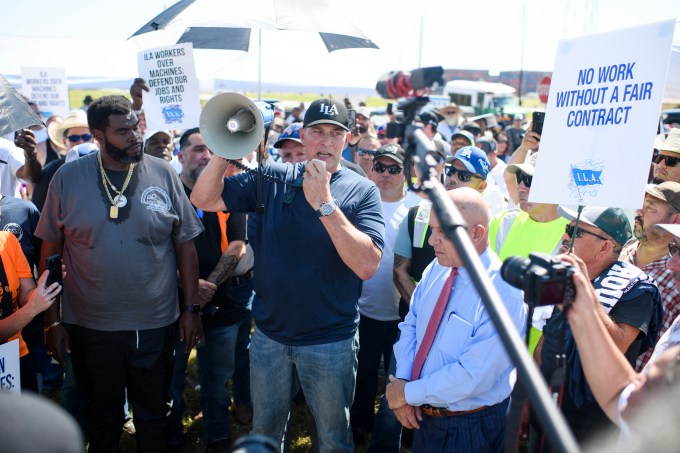 Port Workers’ Strike 2024: Photos of the Impact of the Strikes