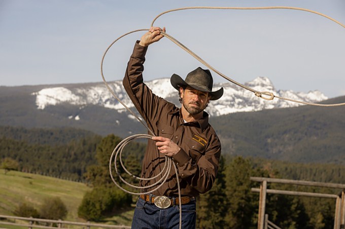 ‘Yellowstone’ Season 5: Photos Of Kevin Costner & More