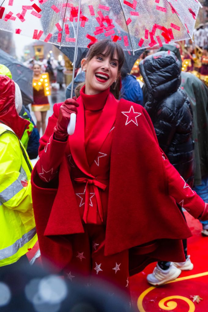 Macy’s Thanksgiving Day Parade 2024 Pics: Photos of the Stars