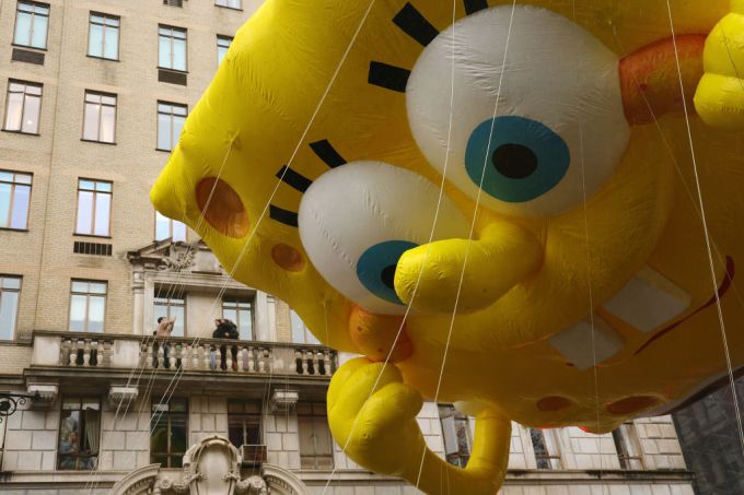 Macy’s Thanksgiving Day Parade 2024 Pics: Photos of the Stars