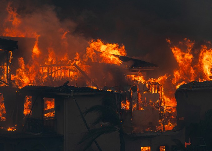 Mountain Fire Near Los Angeles: Ventura County Wildfire Photos