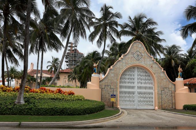 Mar-a-Lago Pictures: Photos of Donald Trump’s Florida Residence