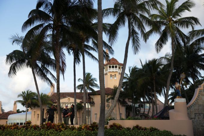 Mar-a-Lago Pictures: Photos of Donald Trump’s Florida Residence