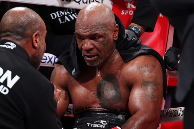 Mike Tyson vs. Jake Paul: Photos From Their 2024 Fight