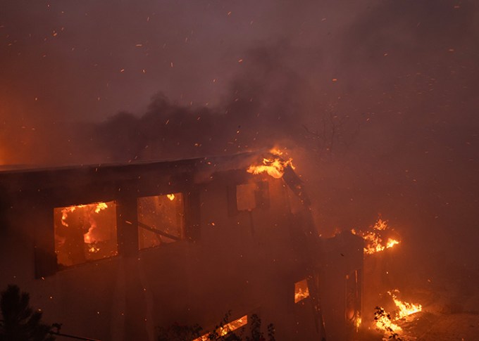 Mountain Fire Near Los Angeles: Ventura County Wildfire Photos