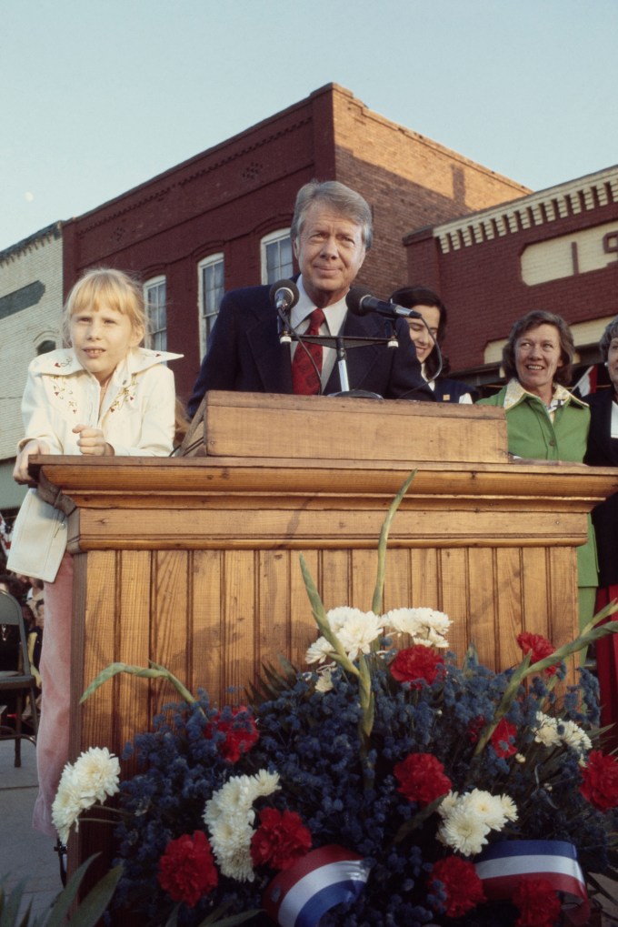 Amy Carter Today: Photos of Jimmy Carter’s Daughter Then & Now