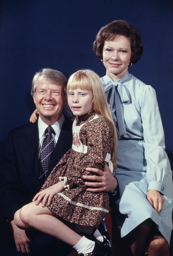 Amy Carter Today: Photos of Jimmy Carter’s Daughter Then & Now